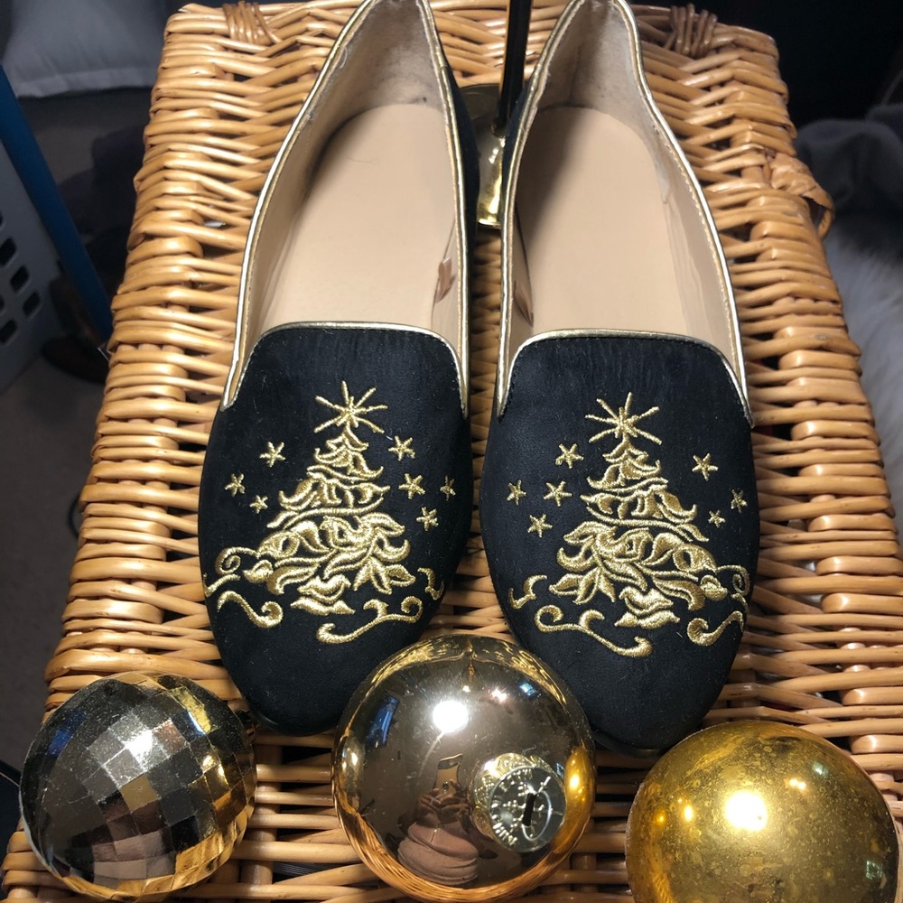 ALL I WANT for Christmas BEAUTIFUL Slippers Size 7